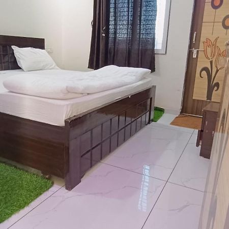 Patel Home Stay Garudeshwar Ngoại thất bức ảnh